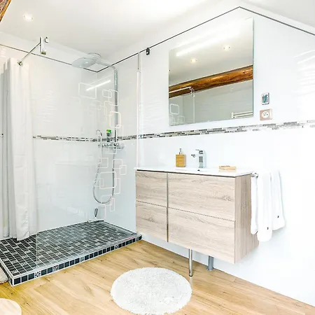 펜션 4 Etoiles Avec Sauna Au Coeur Du Vignoble - Louis Le Tonnelier