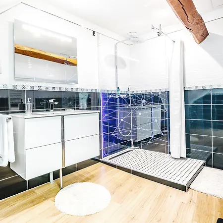 4 Etoiles Avec Sauna Au Coeur Du Vignoble - Louis Le Tonnelier *