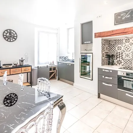 펜션 4 Etoiles Avec Sauna Au Coeur Du Vignoble - Louis Le Tonnelier